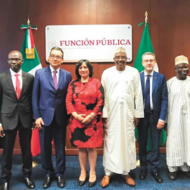 Celebra esfuerzos. Irma Eréndira Sandoval (SFP) reconoció la labor de Nigeria y su disposición de trabajar contra la corrupción. TOMADA DE TWITTER