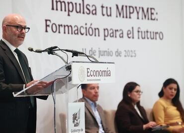 Pese a desaceleración, se mantiene demanda de crédito: Santander; apoyará a Pymes para sumarlas al Plan México