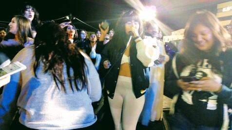 Develan estrella de Selena en Paseo de la Fama