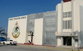 Semar reporta incendio en dormitorios de la Escuela Náutica Mercante de Veracruz; no se registran lesionados