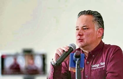 Revocan candidatura a Santiago Nieto