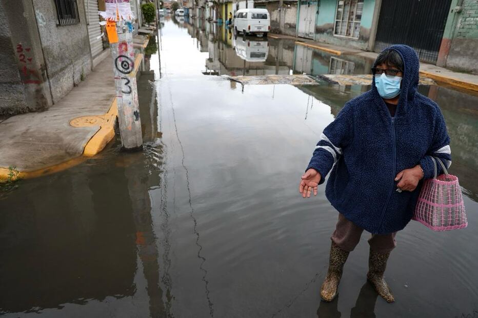 El nivel del agua también afectó la colonia Jacalones 2, ubicada en la llamada “zona cero”. Foto Luis Camacho
