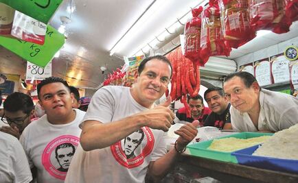 Cuauhtémoc Blanco says the PRI and the PRD offered him money to step down