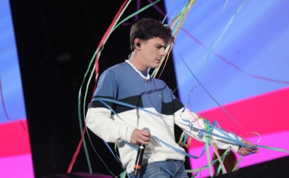 Guaynaa “rebota” la noche en el Flow Fest 