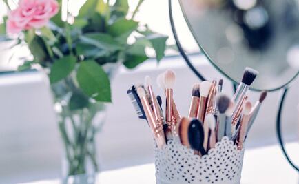 4 formas de lavar tus brochas de maquillaje