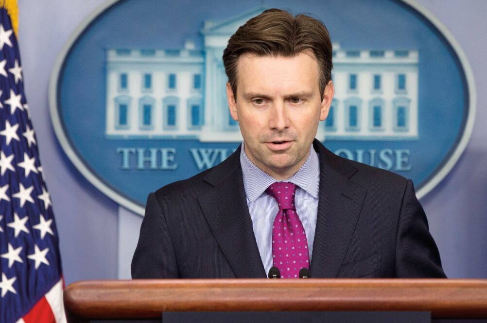 Josh Earnest, vocero de la Casa Blanca, dice que el Departamento de Justicia aclarará las dudas (Archivo)