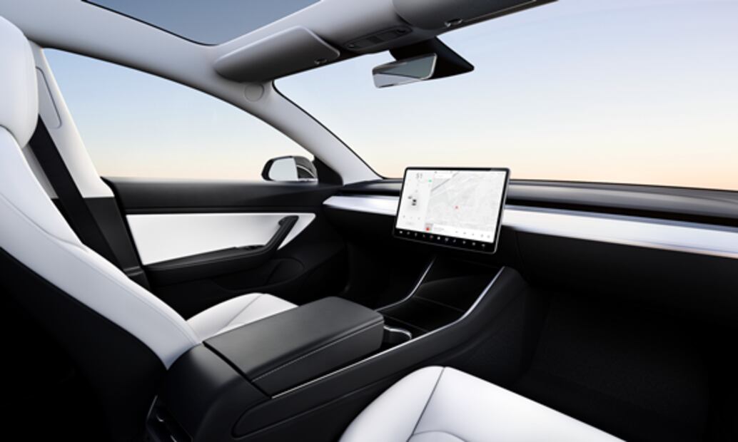 Elon Musk advierte sobre comprar autos de gasolina o diesel