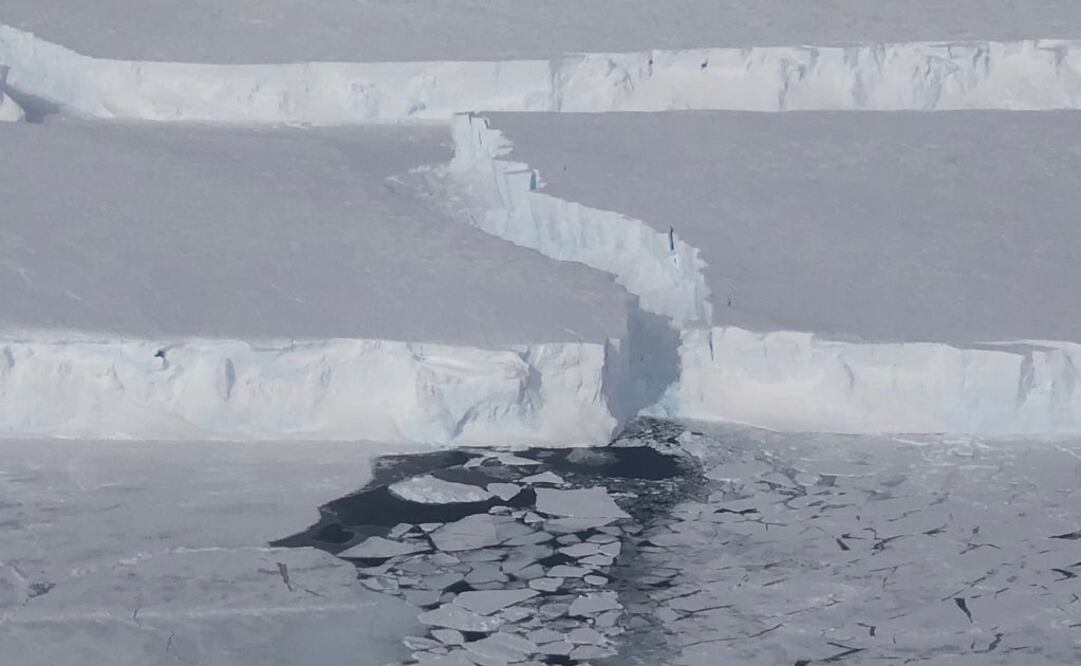 El iceberg B-46 se separó del glaciar Pine Island. Foto: NASA