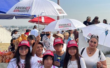 Convierten desfile cívico-militar de la Batalla de Puebla en propaganda de aspirantes de Morena