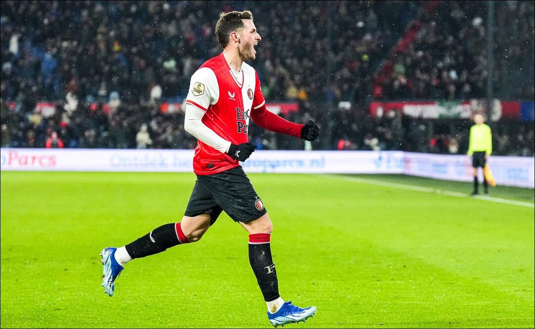Santiago Giménez anotó de nuevo con el Feyenoord - Foto: Especial