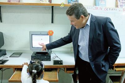 Destaca SNTE nuevas tecnologías educativas