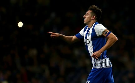 Herrera y Corona guían triunfo del Porto