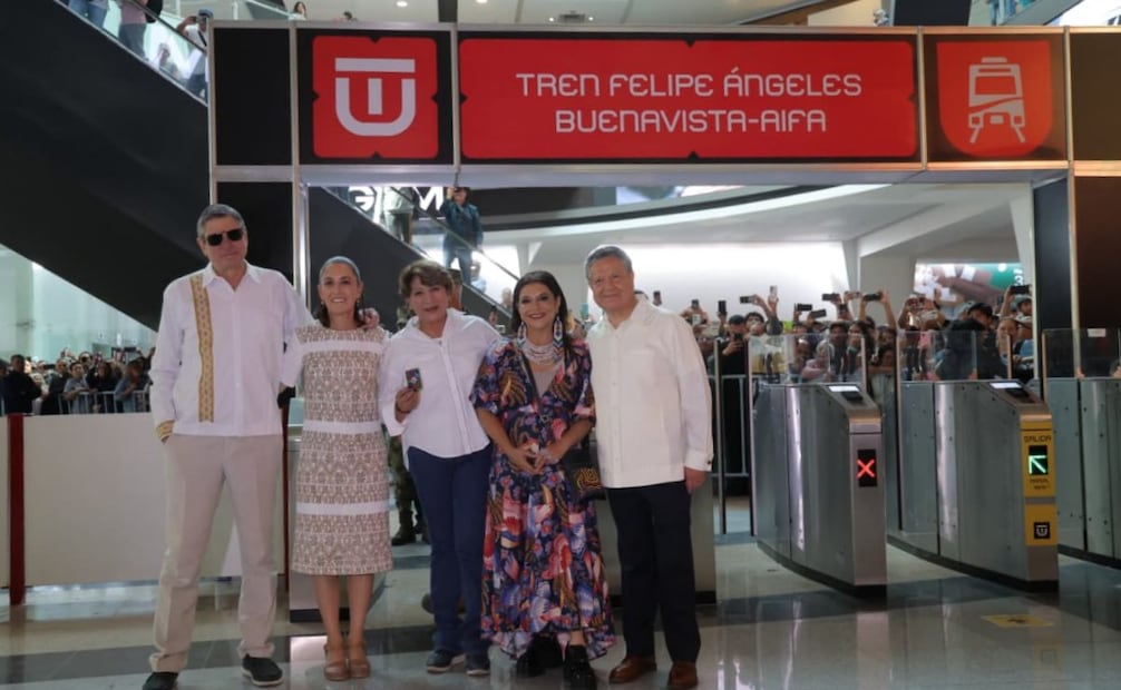 Inauguración del Tren Felipe Ángeles que parte de Buenavista rumbo al Aeropuerto Internacional Felipe Ángeles (AIFA) este domingo 26 de abril de 2026. Foto: Gabriel Pano/ EL UNIVERSAL