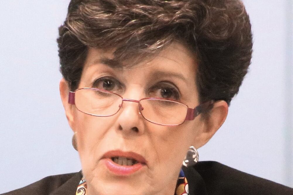 Magistrados estrenan camionetas de lujo