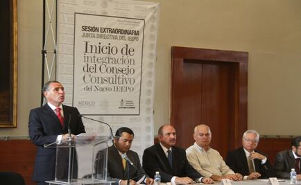 Cué pide a maestros cumplir con regreso a clases