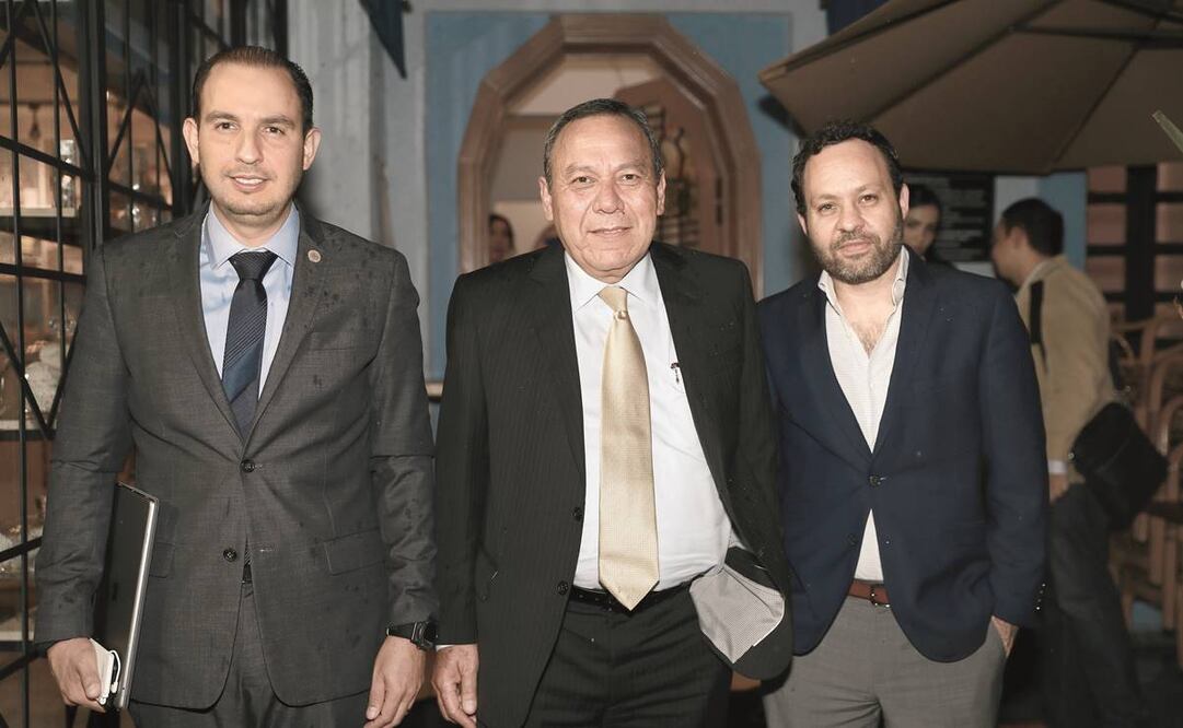 Marko Cortés, del PAN, y Jesús Zambrano, del PRD. Foto: Archivo EL UNIVERSAL