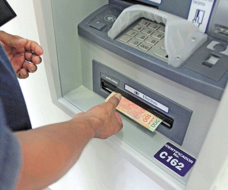 Rezago. Los estudios sobre inclusión financiera indican que no se trazaron metas concretas a corto, mediano y largo plazos. ARCHIVO EL UNIVERSAL