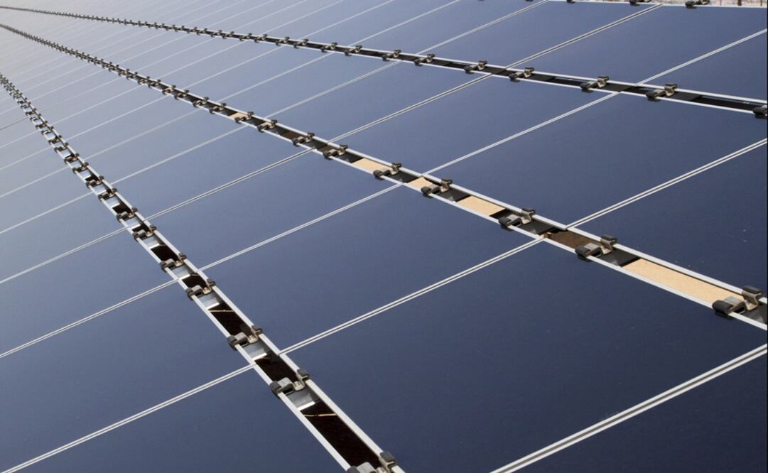 Solar panels – Photo: Susan Montoya/AP