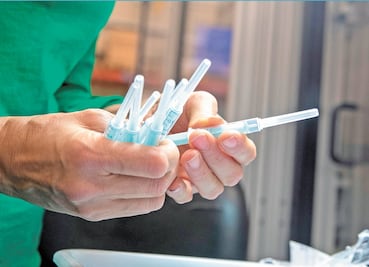 Alta demanda de vacunas antiCovid produciría desabasto de jeringas: OMS