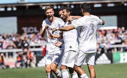 El increíble hat-trick de Carlos Vela ante Matías Almeyda