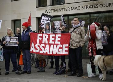 Stella Moris, pareja de Assange, pide a Trump que lo indulte