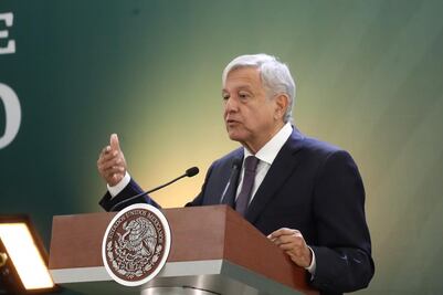 Gobierno no descarta cancelar compras corruptas, dice López Obrador