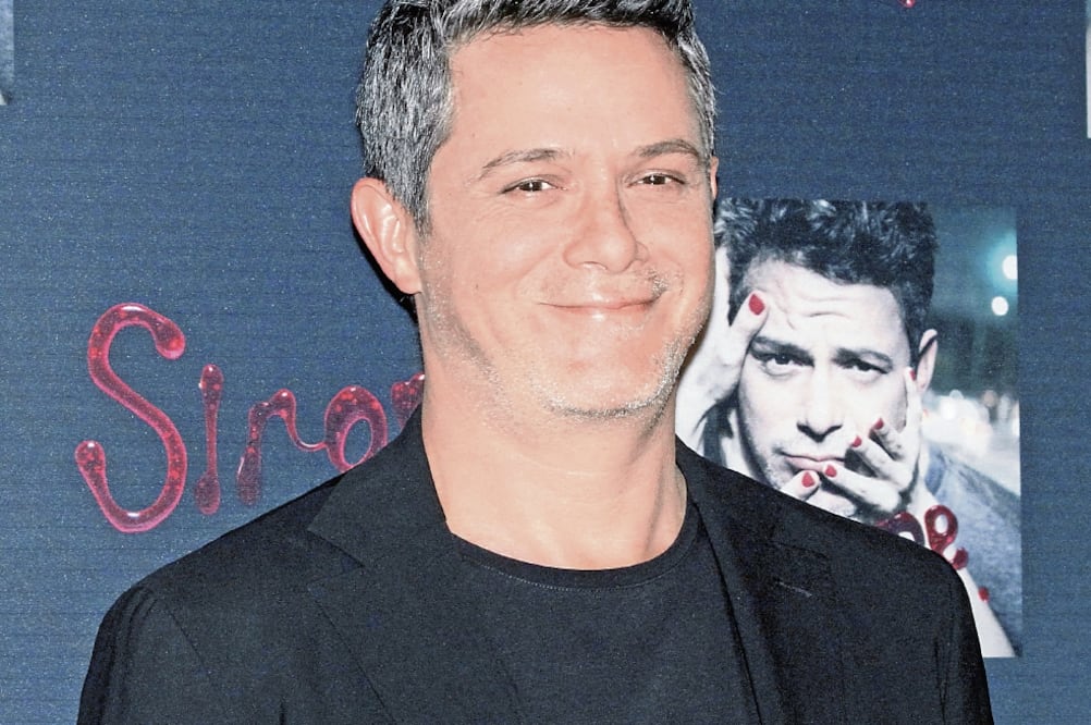 El cantante compartió una foto de su mascota en Twitter (ARCHIVO EL UNIVERSAL Y TWITTER)