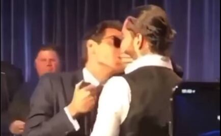 "Beso" entre Marc Anthony y Maluma levanta polémica