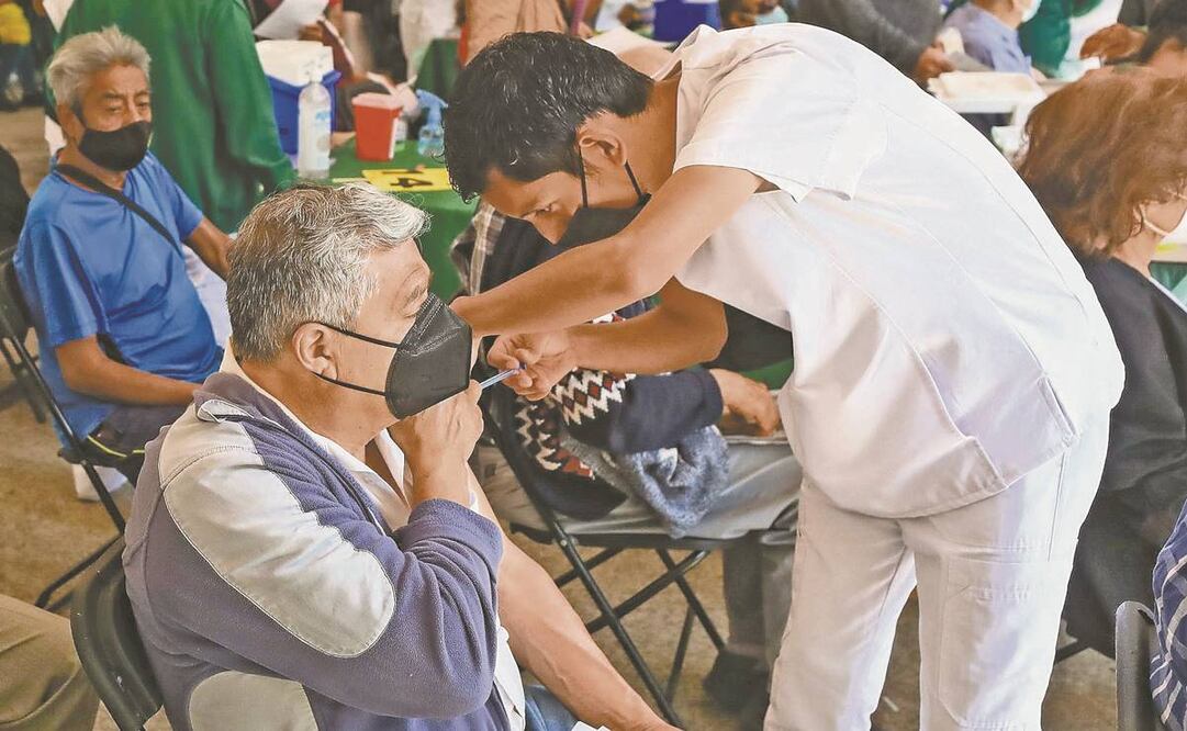 Más de 10 millones de adultos mayores han sido vacunados. Foto: Archivo/ El Universal.