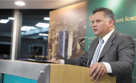 Santiago Nieto goes after the former Infonavit director