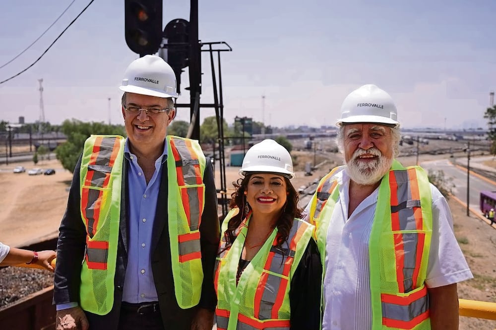 Marcelo Ebrard, Clara Brugada y Alejandro Encinas, durante el evento en Pical Pantaco. Foto Especial