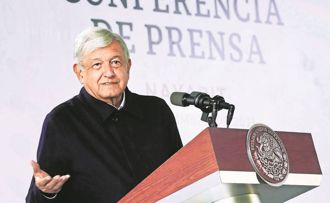 El presidente Andrés Manuel López Obrador reconoció ayer, durante su conferencia de prensa, que podría haber una disputa entre el fiscal Alejandro Gertz Manero y Santiago Nieto. Foto: Presidencia.