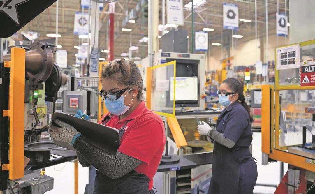 Hasta ayer, había 125 mil contratos colectivos y sólo 14 mil han sido legitimados, dijo el sector empresarial. Foto: Archivo / EL UNIVERSAL