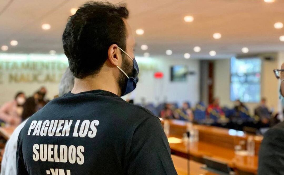 Síndico morenista Max Alexander Rábago en la sesión de Cabildo / Foto: Especial