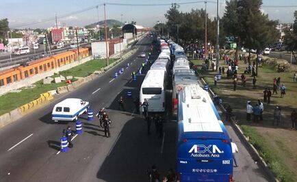 Suma 4 horas bloqueo a maestros en Zaragoza