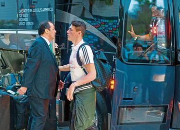 El Tri no decae, pese a desastres