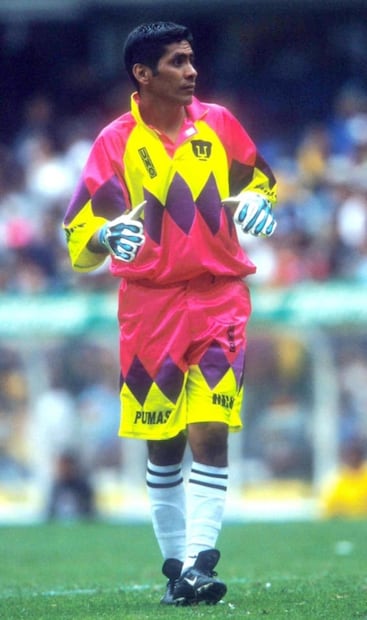 Los uniformes mas emblemáticos de Jorge Campos