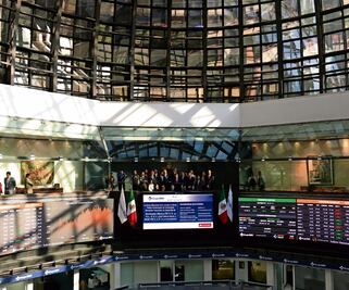 Empresas abandonan la Bolsa de Valores