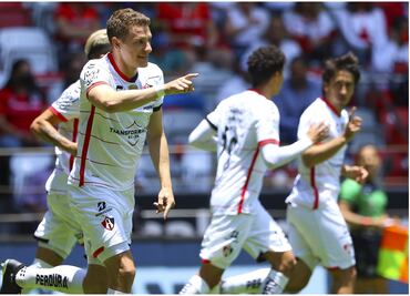 Atlas va por una victoria ante Tigres para estar en los cuartos de final