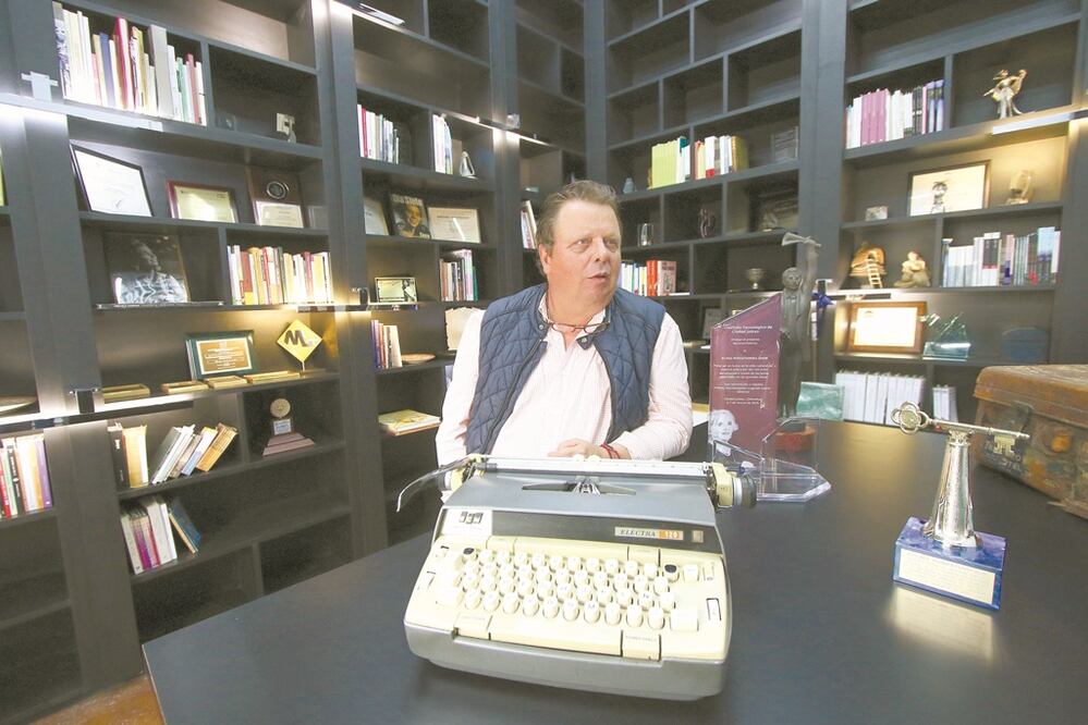 Felipe Haro, hijo de la escritora, asegura que necesitan 5 millones anuales para seguir operando. FOTOS: CARLOS MEJÍA. EL UNIVERSAL