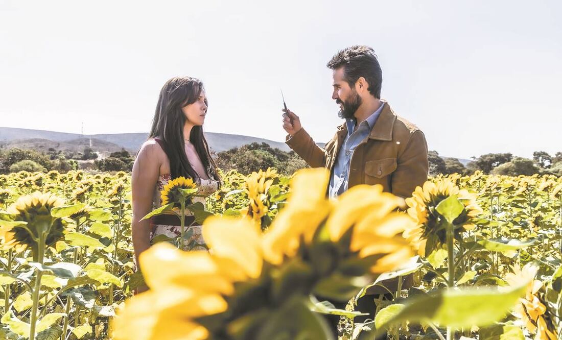 Ron es Cristo Beltrán, un hacendado que se enamora de Natalia (Carolina Miranda). Foto: ViX+