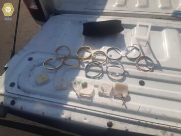 Caen 3 adolescentes tras robar Centro Joyero