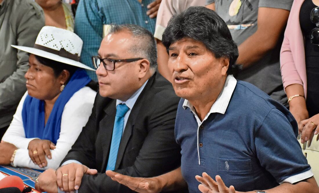El expresidente Evo Morales (2006-2019) en una rueda de prensa en Cochabamba, tras conocerse que tiene una denuncia por abuso sexual. Foto: de Jorge Abrego.EFE
