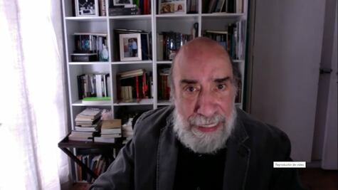 "La pandemia nos trajo una muerte, silenciosa, una muerte a secas": Raúl Zurita