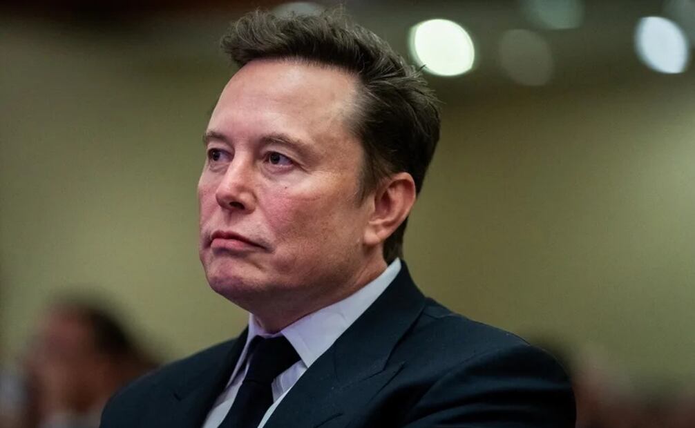 Elon Musk no respondió a solicitudes de comentarios, mientras que su padre descartó los reportes como "falsos y absurdos en extremo". Foto: EFE