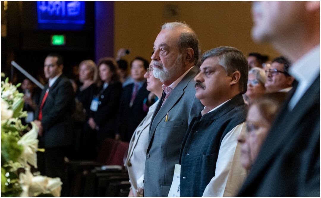 Carlos Slim durante su visita en la Cumbre Mundial de Premios Nobel de la Paz en Monterrey, Nuevo León este 18 de septiembre de 2024. Foto: Especial