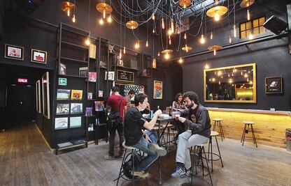 Comercios lanzan campaña de auxilio a mujeres en situación de riesgo