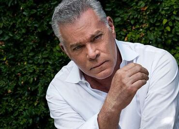 Así fue la vida de Ray Liotta, el mítico actor de "Buenos muchachos"