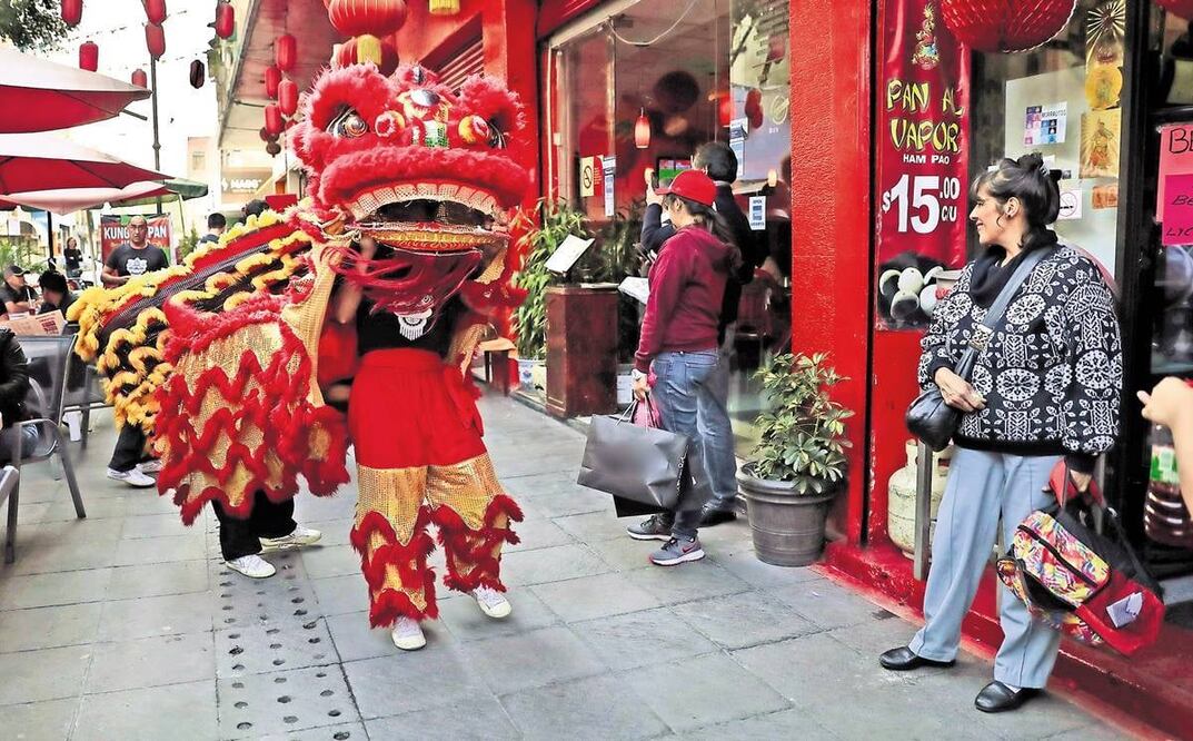 Celebra el año del conejo del agua en el Barrio Chino de CDMX. Foto: Archivo El Universal
