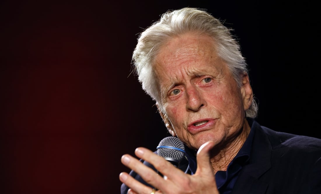 Michael Douglas estuvo presente en la 76° edición del Festival de Cine de Cannes.
Foto: EFE / AFP, Guillaume Horcajuelo